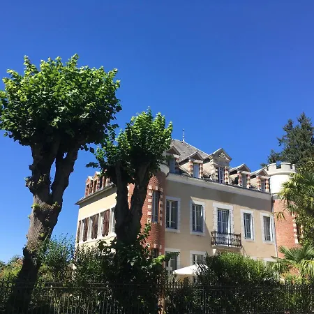 Le Chateau 2*
