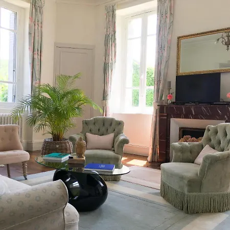 Le Chateau 2*